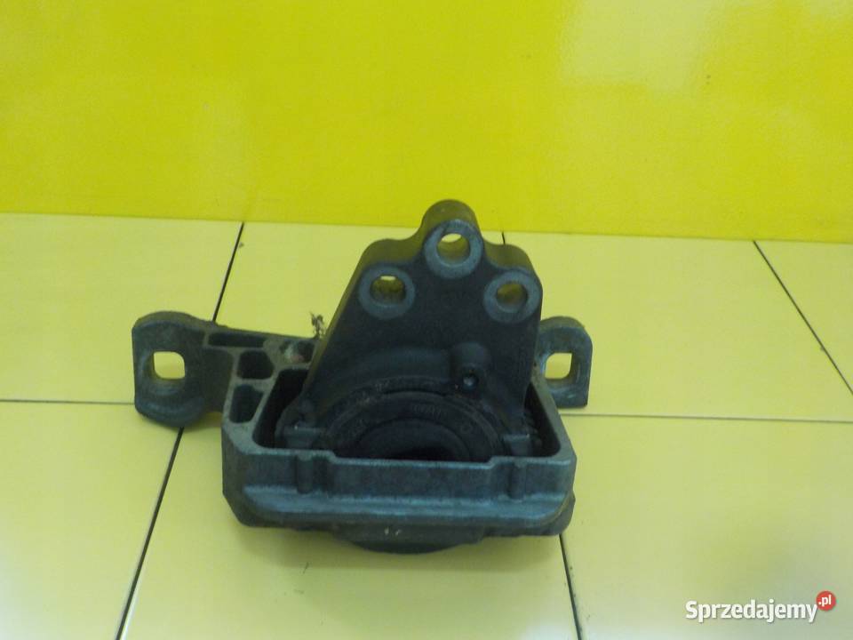 FOCUS MK3 C 10 ECOBOOST 14r lapa poduszka