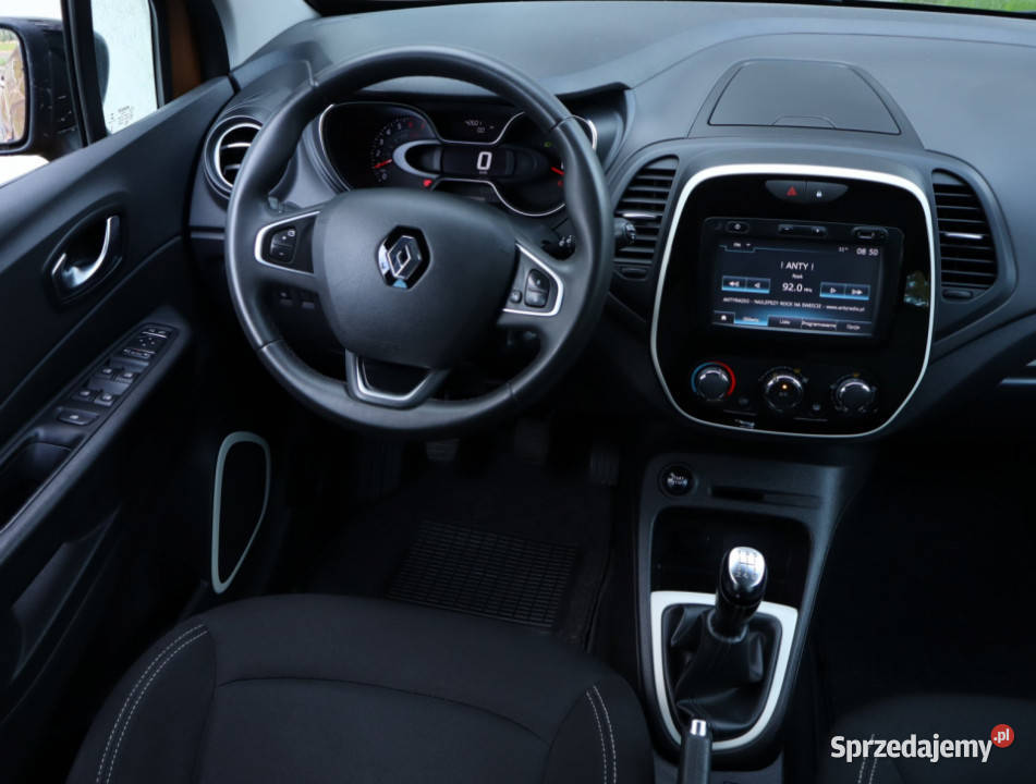 Renault Captur 09 TCe manualna Piaseczno