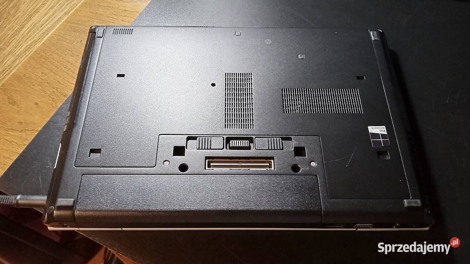 HP EliteBook i7 8 x 260 GHz 16GB 512GB b stan Taktowanie 2600 Nowa Sól