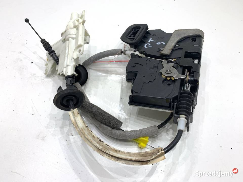 ZAMEK DRZWI PRAWY TYŁ AUDI A8 D5 SedanLimuzyna Zamki, wkładki i kluczyki podkarpackie