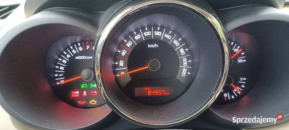 Kia Soul 16 benzyna 86 Super stan benzyna Bydgoszcz