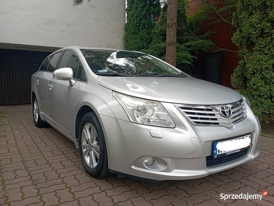 Toyota Avensis salon polska diesel Warszawa