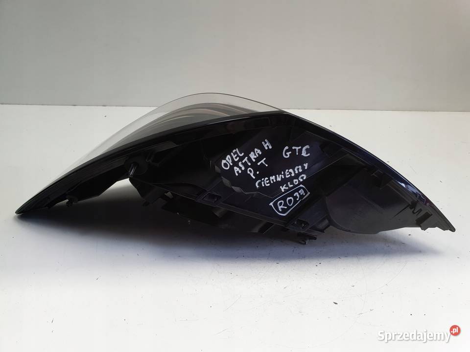 TYLNA LAMPA PRAWA Opel Astra H III lift HB 0610r osobowe Rudka