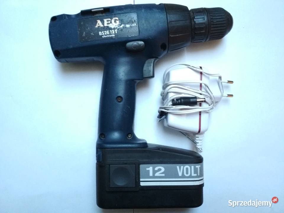 Wkrętarka AEG BS2E 12T 12V z akumulatorem LiION Żywiec sprzedam