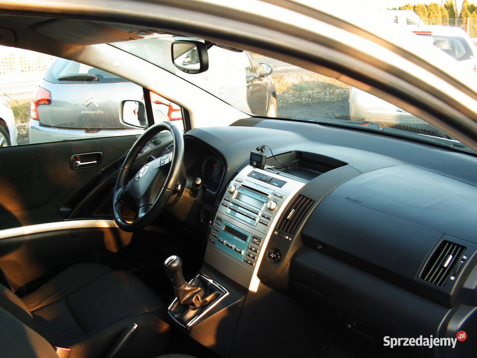 Toyota Corolla Verso 22 D4D 177 2009 r wielkopolskie Września