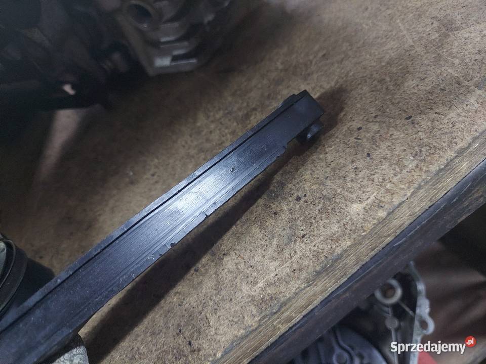 Suzuki DR 800 ślizg prowadnica rozrządu dr800 dolnośląskie Jelenia Góra