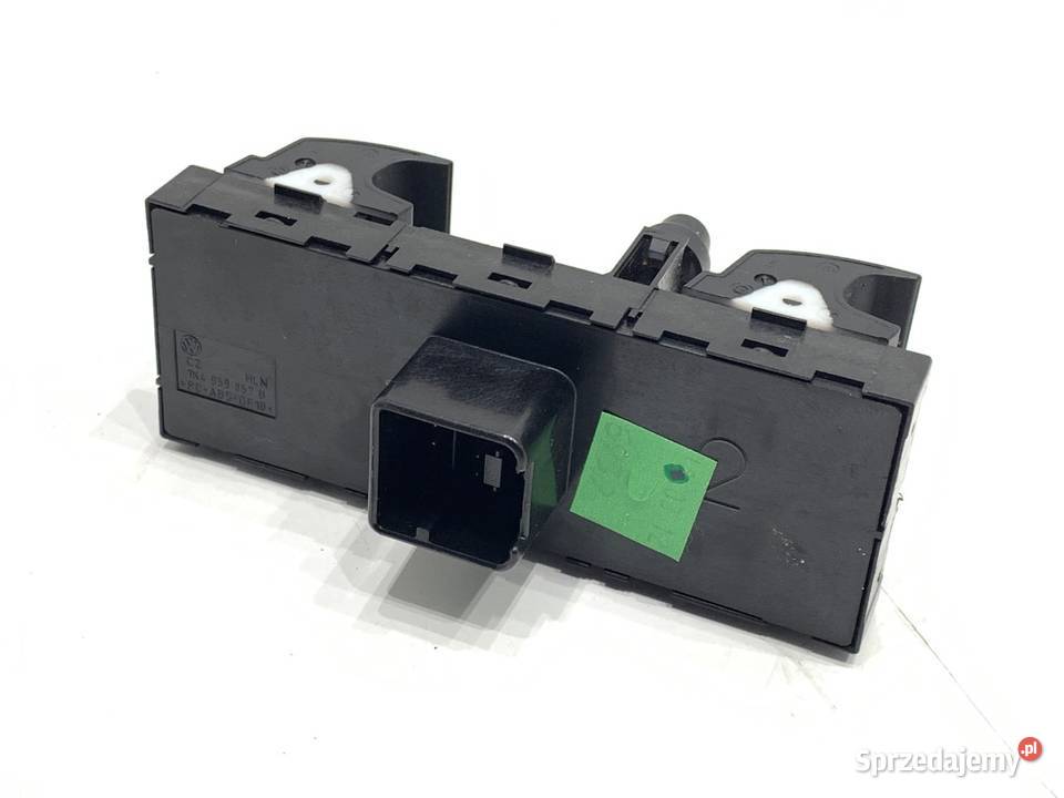 PRZEŁĄCZNIK SZYB VW PASSAT B7 1015 Kombi sprzedam