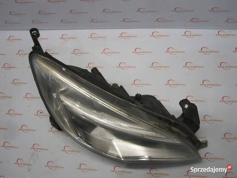 ASTRA J IV 11r lampa prawa przód 13253657 Kielce sprzedam