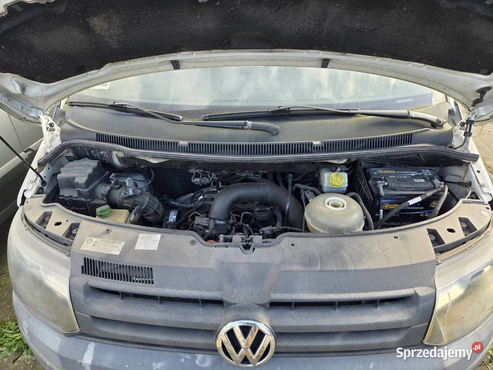 VOLKSWAGEN TRANSPORTER ZS934MN T5 TDi 2010 Szczecin