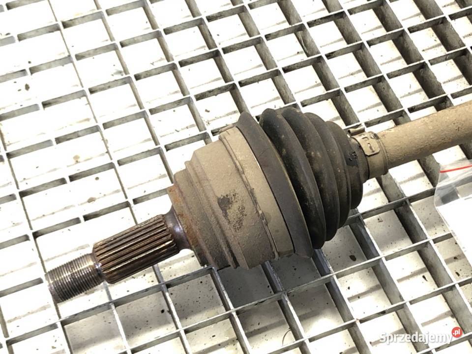 PÓŁOŚ PRAWY PRZÓD FORD FIESTA MK7 10 100 PRZEGUB sprzedam