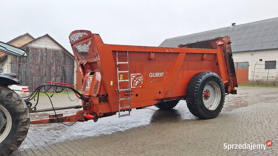 Rozrzutnik obornika Gilibert Helios 15 Rozrzutniki obornika Wizna