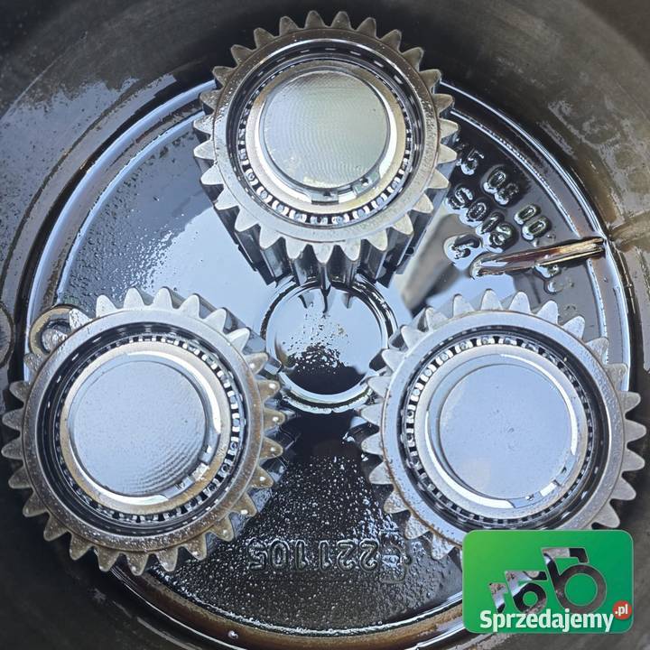 OŚ PRZEDNIA 740532 Dana V36000500 Valtra T150 Pozostałe Wilkowo sprzedam