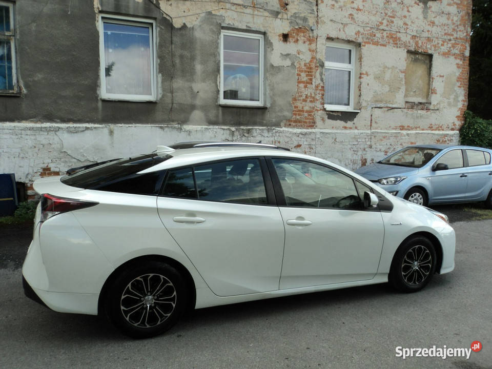 Toyota Prius sprzedam TOYOTE PRIUS 18 HYBRYDAGAZ elektrochrom. lusterka boczne Lublin sprzedam