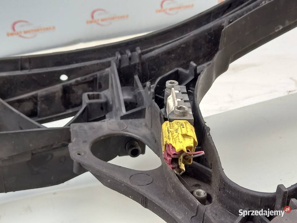 AUDI A4 B7 III 07r pas przedni wzmocnienie Kielce