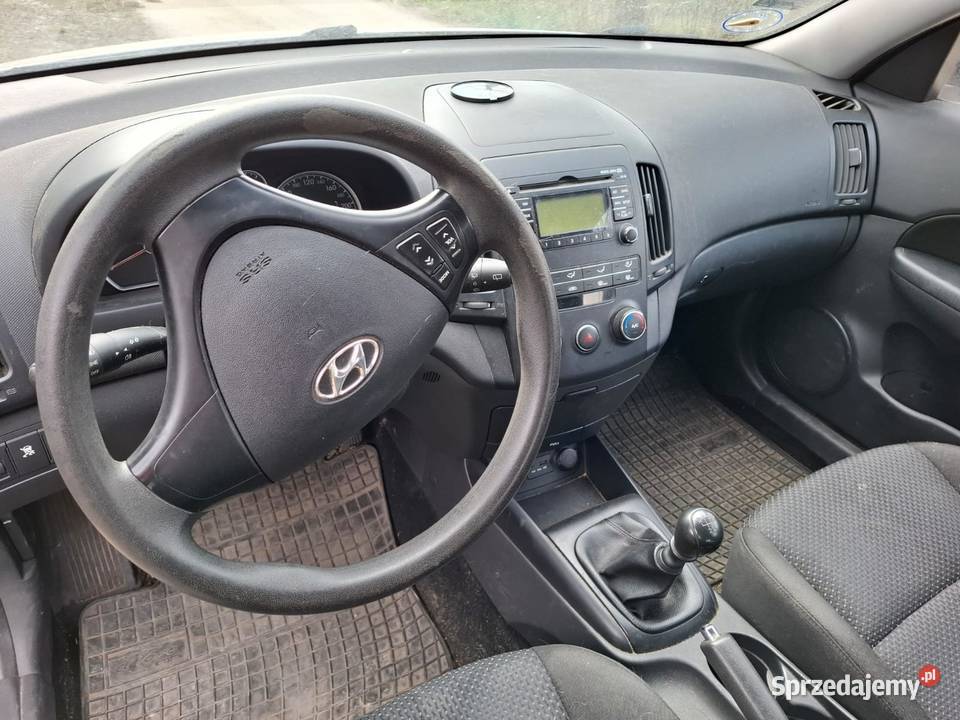Hyundai i30 2009 idealny na projekt na części Galinki