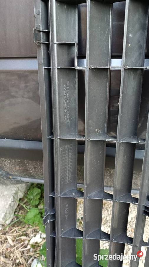 Grill Atrapa 4 lampy Volkswagen Golf 2 i Jetta Atrapy Kraków