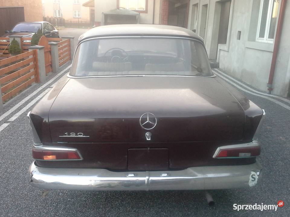 Mecedes W110 190C Skrzydlak 1961 Lipsko