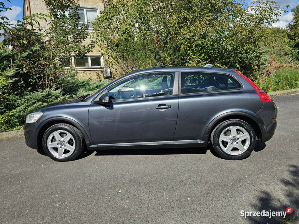 Volvo C30 100 Fabryczny Lakier GWARANCJI I 2006 1596cm3 Opoczno sprzedam