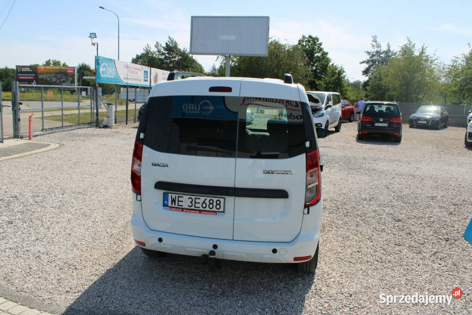 Dacia Dokker 15LAUREATE Netto 31626 PLN Fvat Warszawa