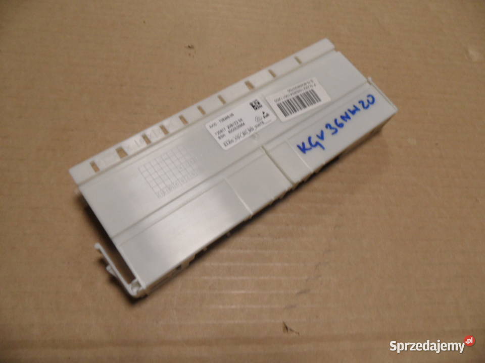 sterownik lodowki bosch KGV36NW20 9000525664 Strawczyn sprzedam