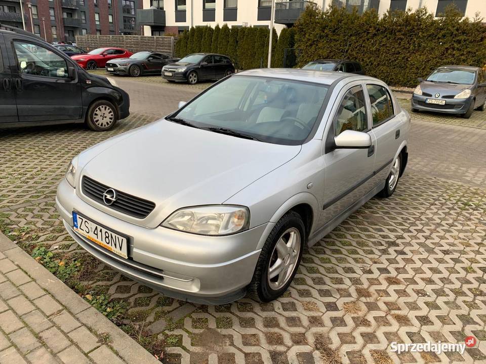 Opel astra 12 benzyna alufelgi 161852km Szczecin