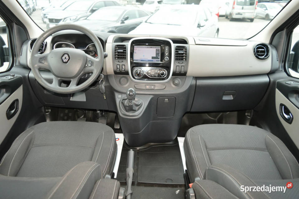 Renault Trafic 16 dCi LONG 2xBoczne drzwi 5osób autoalarm Hrubieszów