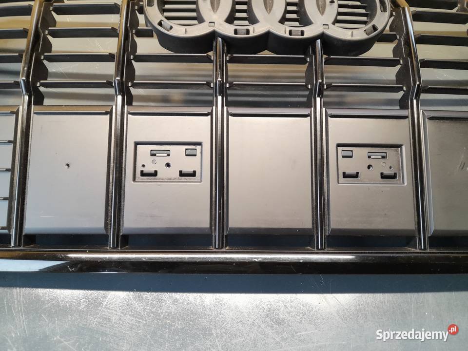 ATRAPA GRILL AUDI Q3 II SLINE 83A853651E Goleniów