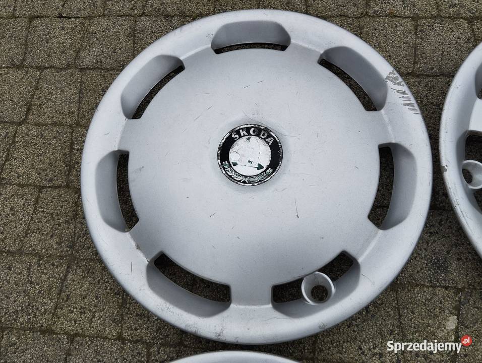 Kołpak Skoda 15 1U0601147C Octavia sztukę śląskie Kamieniec