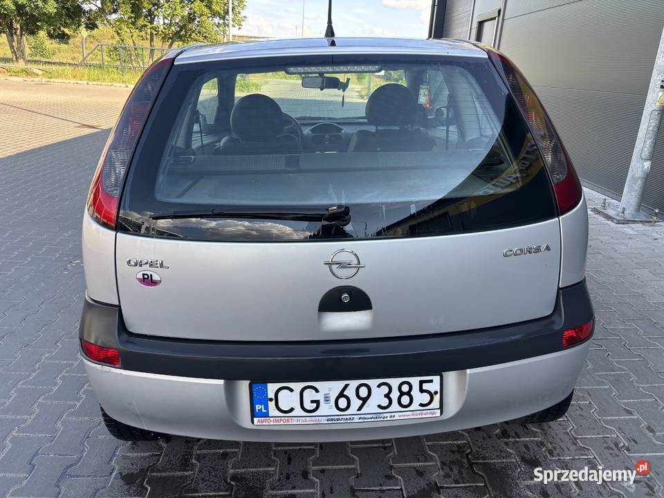 Opel Corsa C 2003r 10 BenzynaZadbany5lat jeden