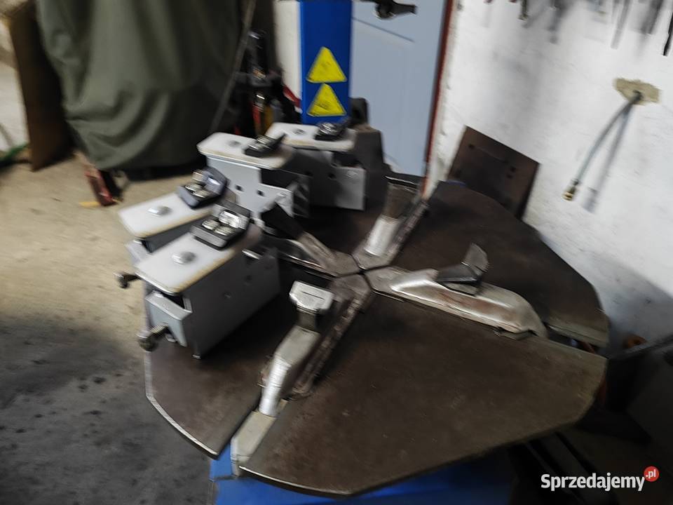 Montażownica włoska Aero 20 do kół samochodowych Gruszewnia