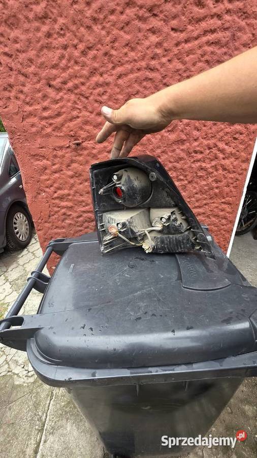 Lampy do Kia Sorento I lewa prawa przednia i osobowe Myszków
