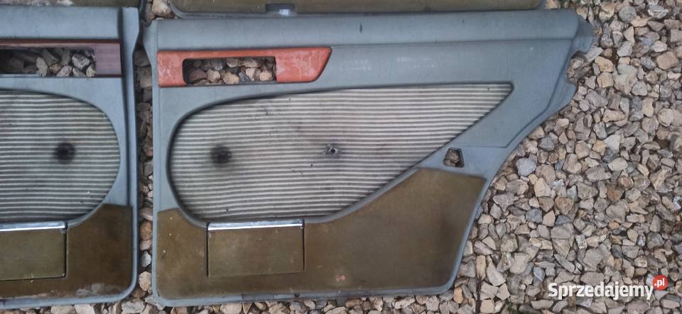 Mercedes W126 boczki tapicerki drzwi z drewnem osobowe Konopiska