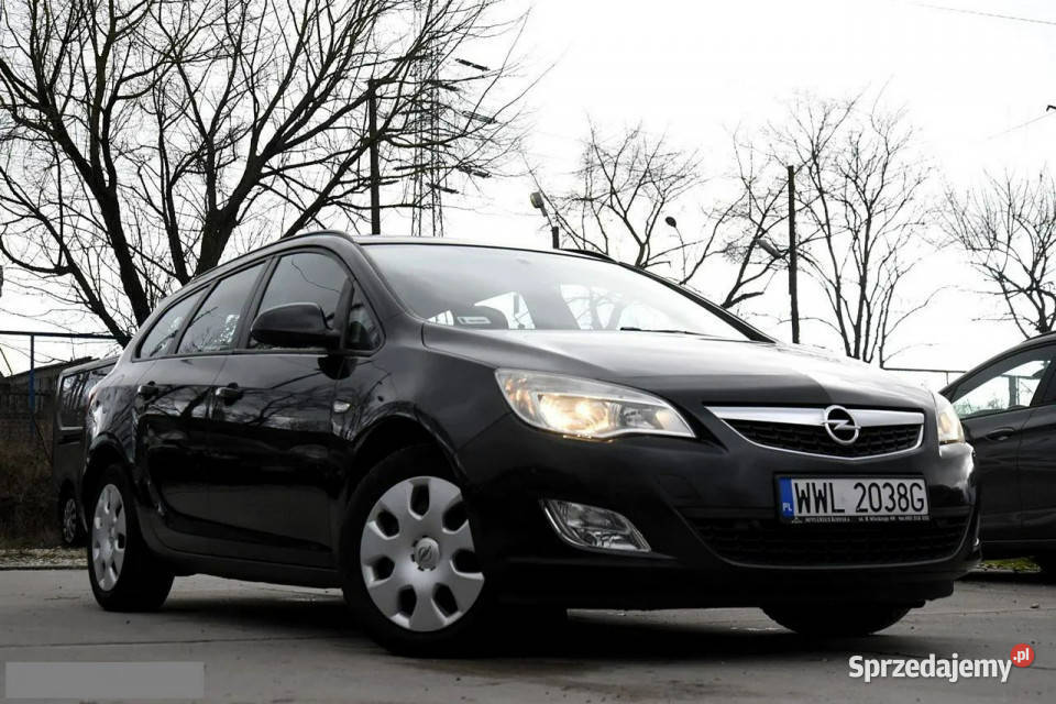 Opel Astra 1.4T 140 KM* Klimatyzacja* Manual* Hak* J (2009-…