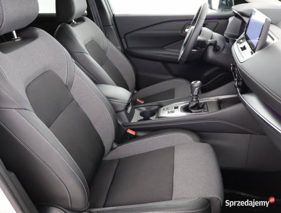 Nissan Qashqai 13 DIGT MHEV Bielany Wrocławskie