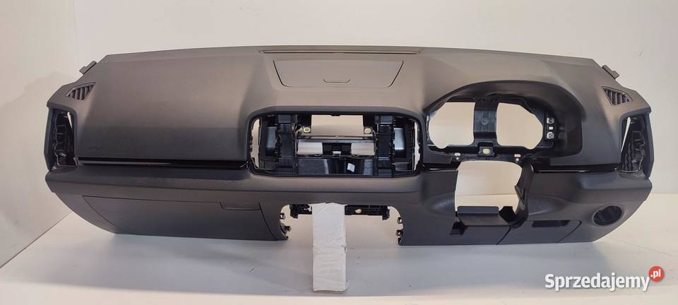 SKODA KAROQ DESKA KOKPIT RHD ANGLIK 57C857007 osobowe Wyposażenie wnętrza sprzedam