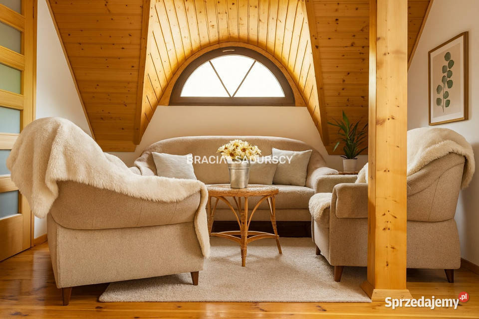 Dom wolnostojący Grzechynia 225m2 Sprzedaż