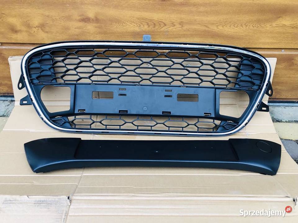 Atrapa chłodnicy Citroen c3 II CHROM Ożarów