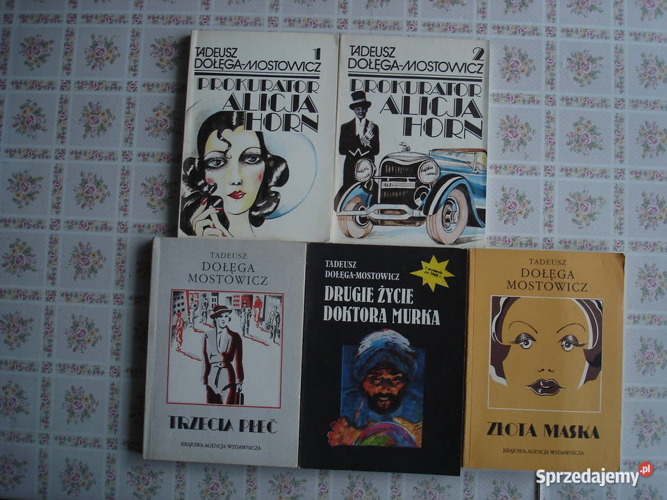 DołęgaMostowiczróżne tytuły