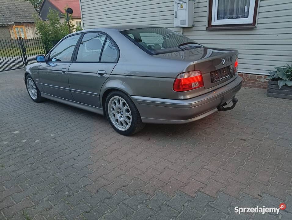 BMW E39 525i BENZYNA 192 2002r MANUAL 240 ESP mazowieckie Lipsko sprzedam