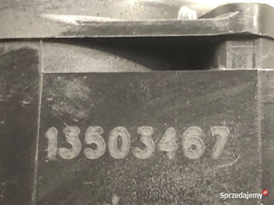 ZAMEK KLAPY TYŁ OPEL INSIGNIA A Kombi 13503467 Zamki, wkładki i kluczyki