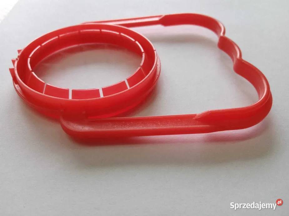 Uchwyty plastikowe czerwone do butelek 5 L Wschowa