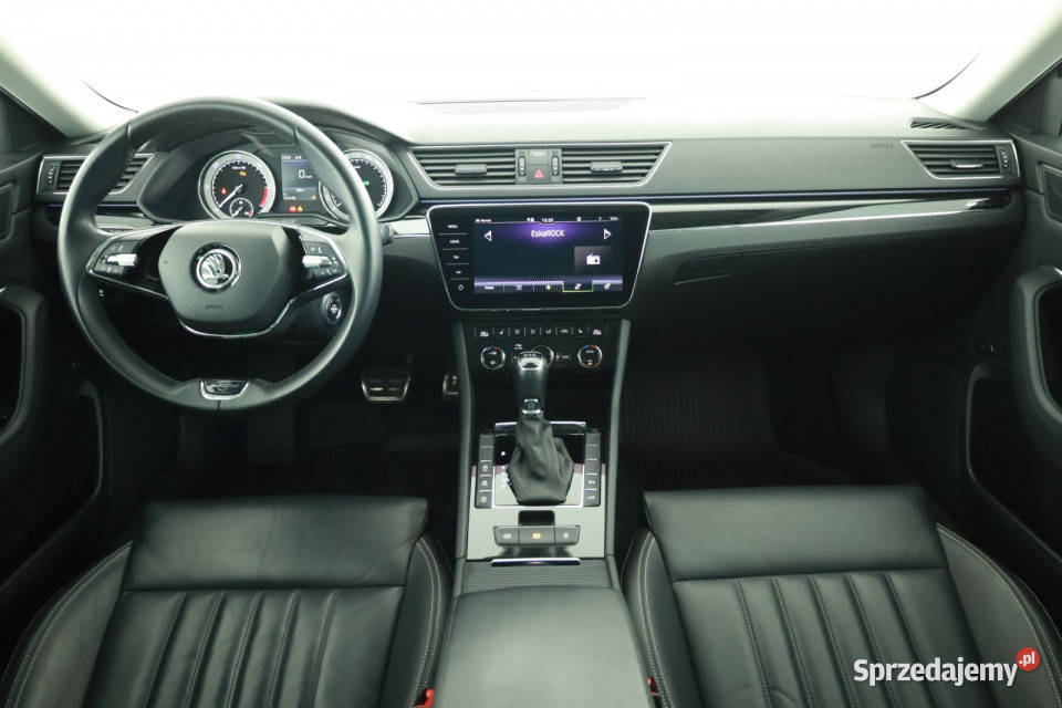 Skoda Superb 20 TDI skórzana tapicerka Superb