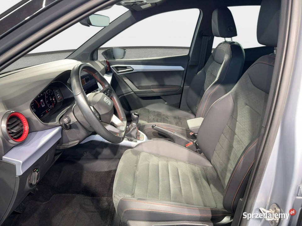 Seat Arona VAT 23 FR 10TSI 110 M6 2022 r salon I Rok produkcji 2022