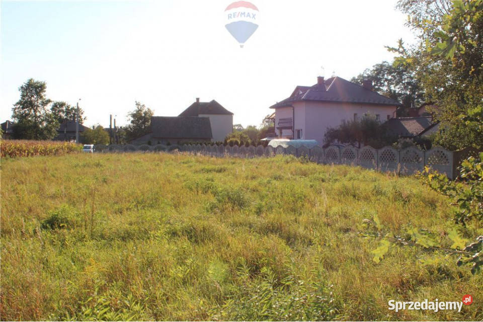 Działka budowlana 650 m2 z dojazdem do A4 w 15 Olszyny sprzedam