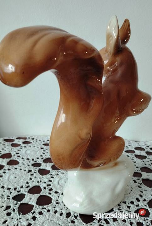 figurka porcelanowa Royal Dux z 1950 r śląskie Chorzów
