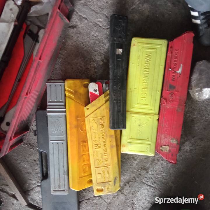 Trójkąt ostrzegawczy stary PRL antyk kolekcja sprzedam