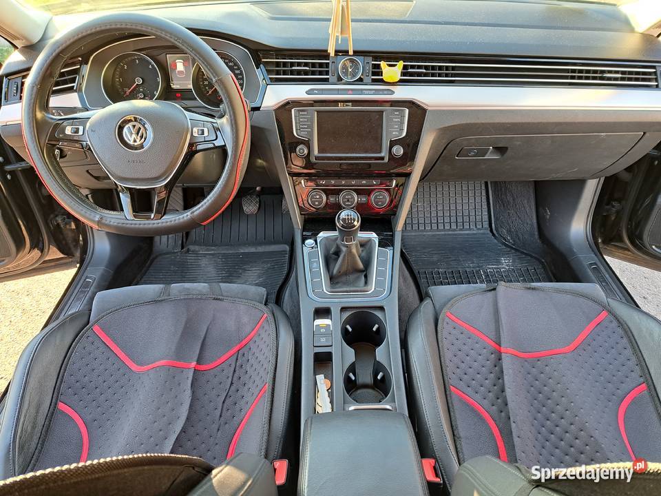 Volkswagen Passat 20 TDI Rok produkcji 2016 Radom