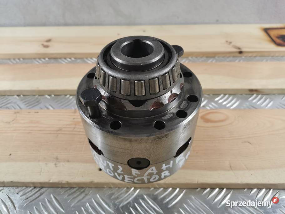 Mechanizm różnicowy Deutzfahr Agrovector Carraro Wilkowo