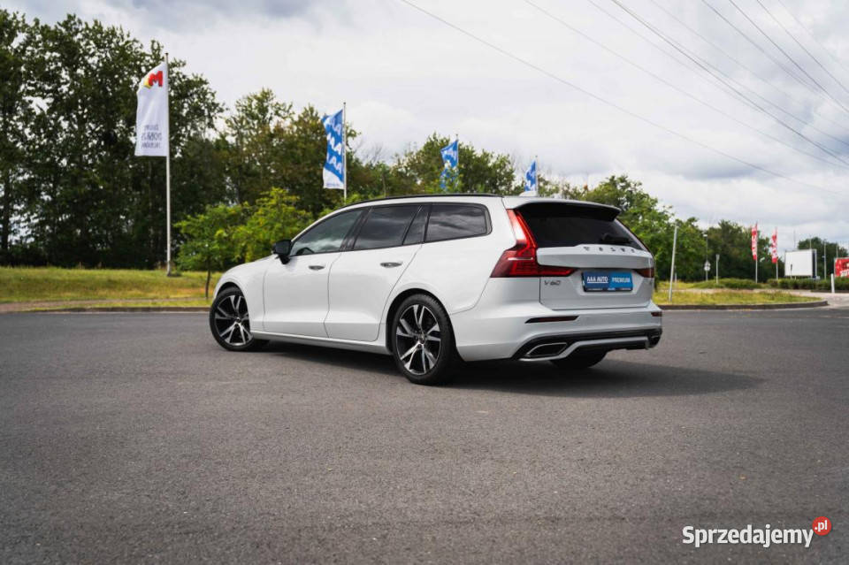 Volvo V60 T4 20 Rok produkcji 2020 Motoryzacja Zabrze