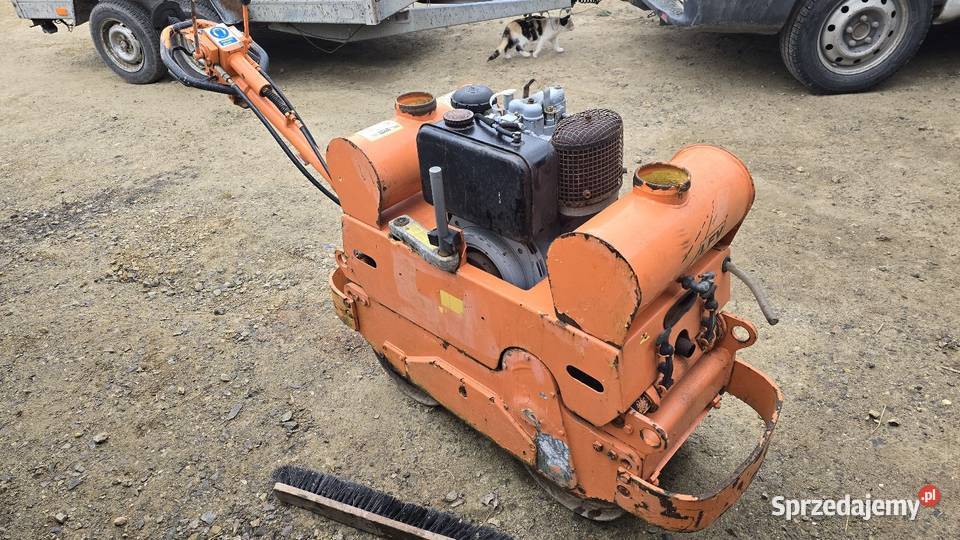 Bomag walec z funkcją wibrowania zageszczarka